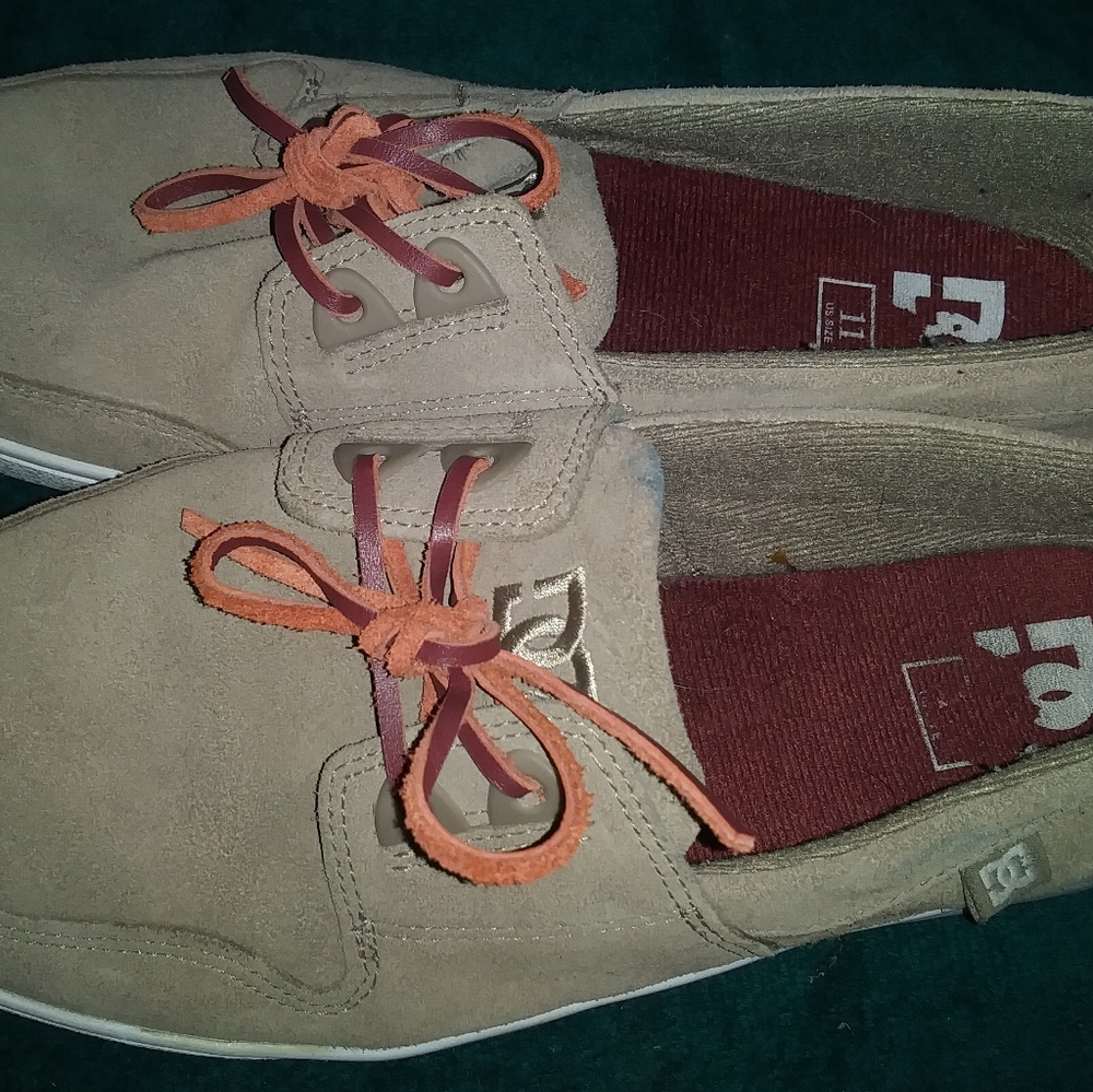 DC shoes